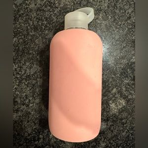 32oz bkr with Straw Cap